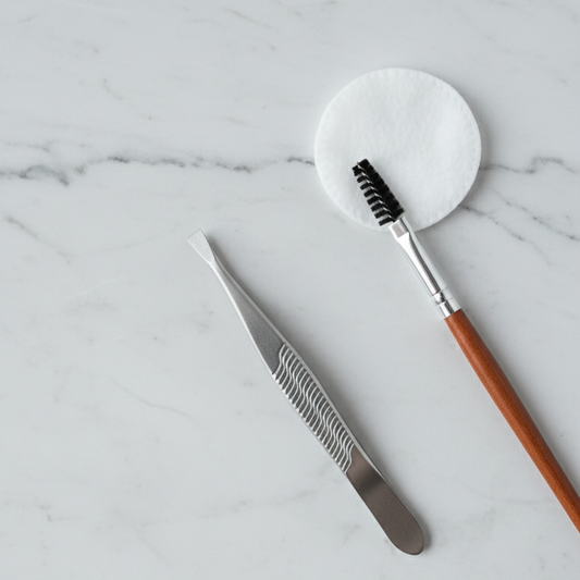 Flat Mouth Eyebrow Tweezer