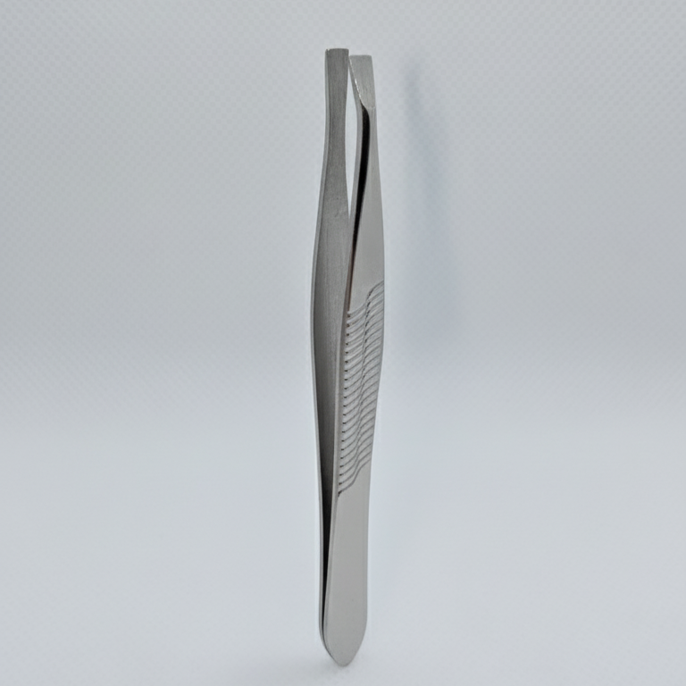 Flat Mouth Eyebrow Tweezer